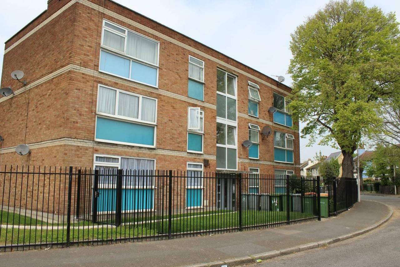 25 Idmiston Road Apartment London Exterior photo